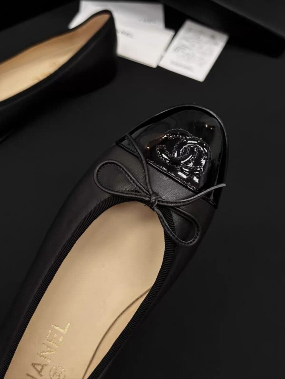 Chanel Black Leather Bow CC Logo Round Toe Ballet Flats - Picture 6 of 7